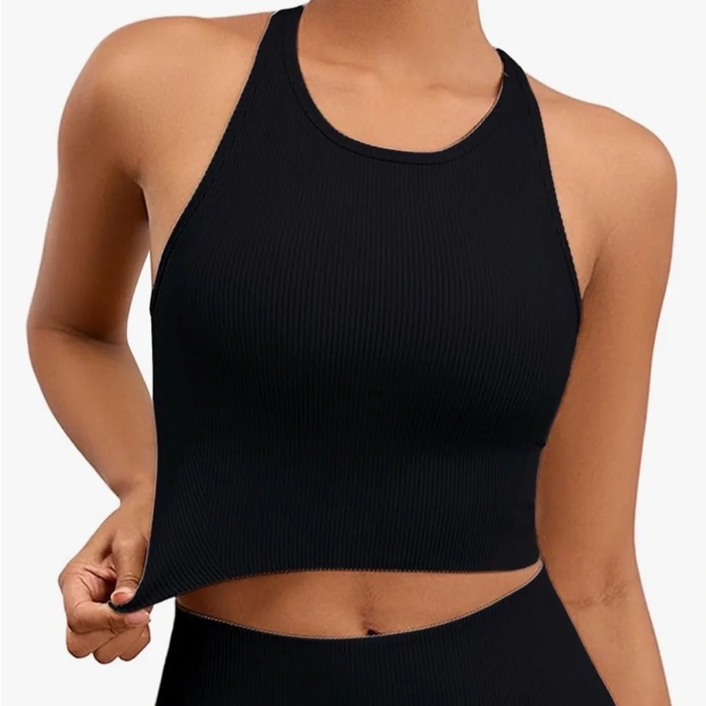 Black Ribbed Crop Top - Picture 4 of 4